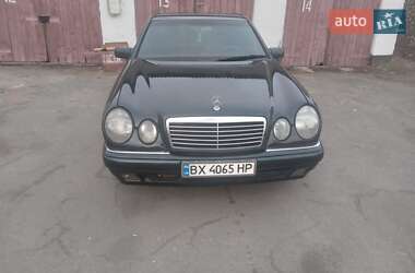 Седан Mercedes-Benz E-Class 1996 в Славуті