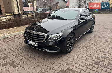 Седан Mercedes-Benz E-Class 2016 в Києві