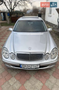 Седан Mercedes-Benz E-Class 2002 в Борисполе