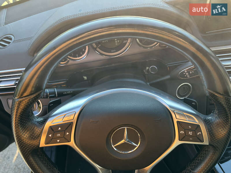 Універсал Mercedes-Benz E-Class 2011 в Запоріжжі