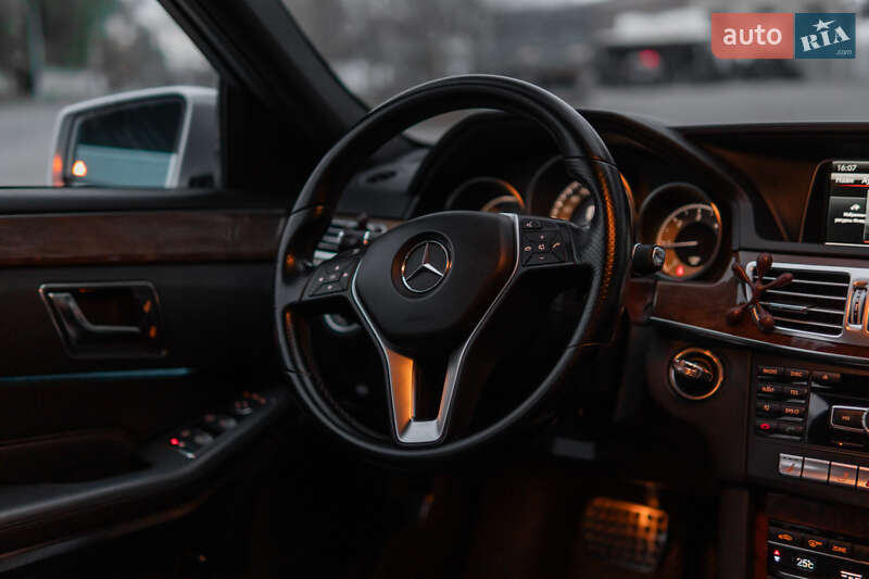 Универсал Mercedes-Benz E-Class 2013 в Хмельницком