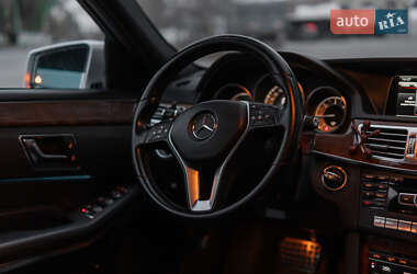 Универсал Mercedes-Benz E-Class 2013 в 