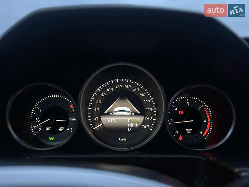 Универсал Mercedes-Benz E-Class 2013 в Хмельницком