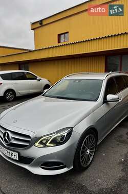 Универсал Mercedes-Benz E-Class 2013 в 