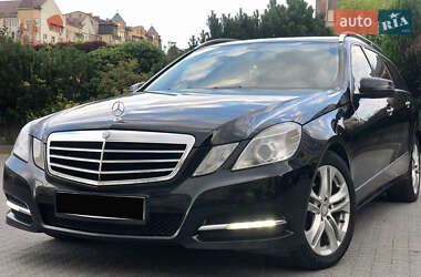 Універсал Mercedes-Benz E-Class 2012 в Івано-Франківську