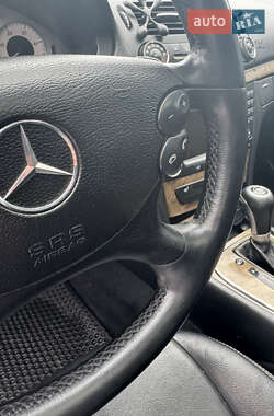 Седан Mercedes-Benz E-Class 2007 в Сарнах