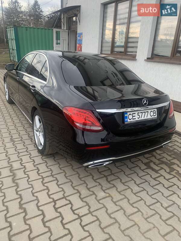 Седан Mercedes-Benz E-Class 2018 в Черновцах