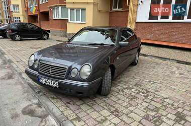 Седан Mercedes-Benz E-Class 1996 в 