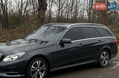 Универсал Mercedes-Benz E-Class 2013 в Ивано-Франковске