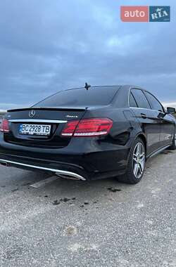 Седан Mercedes-Benz E-Class 2015 в Городке