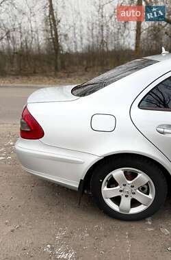 Седан Mercedes-Benz E-Class 2008 в Киеве