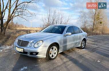 Седан Mercedes-Benz E-Class 2008 в Киеве