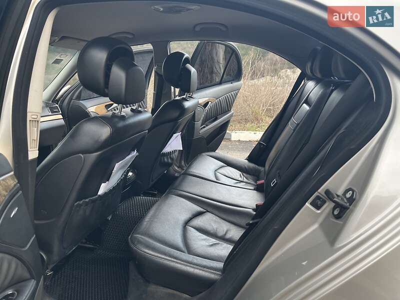 Седан Mercedes-Benz E-Class 2007 в Могилев-Подольске