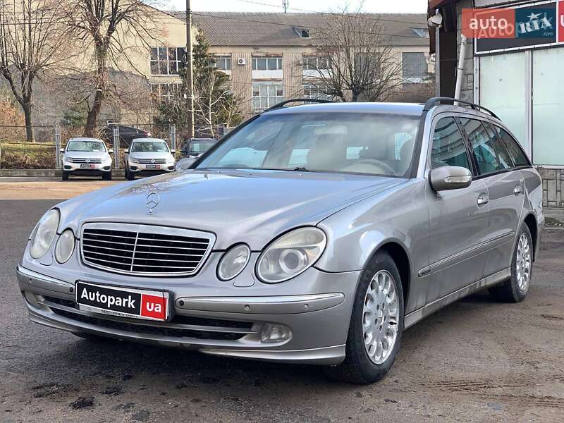 Универсал Mercedes-Benz E-Class 2004 в 