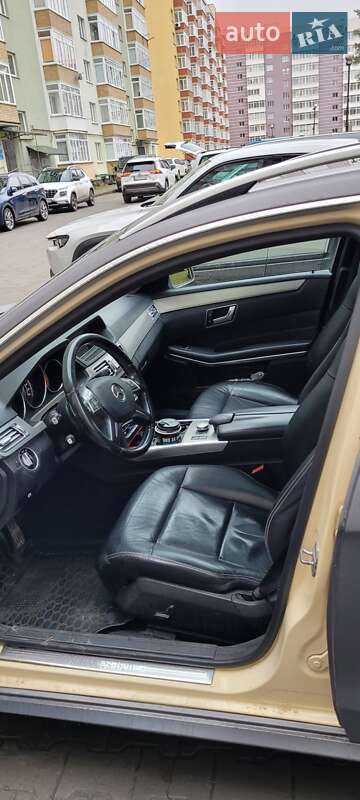 Универсал Mercedes-Benz E-Class 2013 в Новояворовске