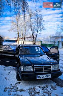 Седан Mercedes-Benz E-Class 1995 в Радивилове