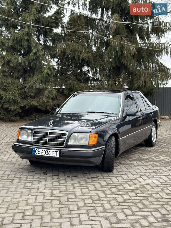 Седан Mercedes-Benz E-Class 1994 в Чернівцях