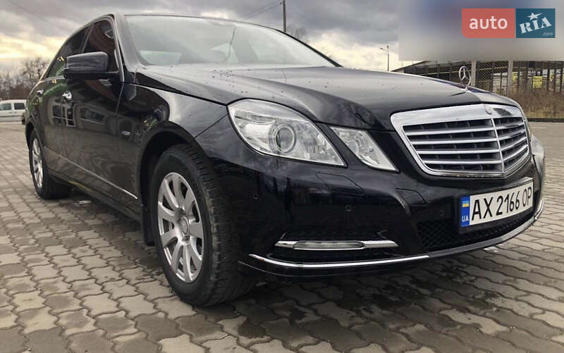 Mercedes-Benz E-Class 2010