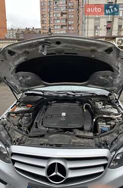 Седан Mercedes-Benz E-Class 2013 в 