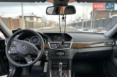 Седан Mercedes-Benz E-Class 2012 в Киеве