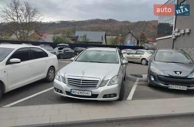 Универсал Mercedes-Benz E-Class 2010 в Тячеве