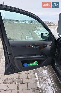 Универсал Mercedes-Benz E-Class 2003 в 