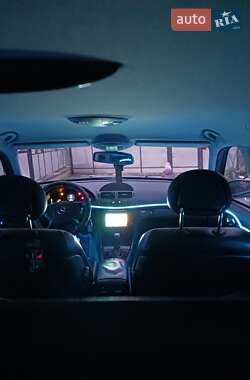 Универсал Mercedes-Benz E-Class 2003 в 
