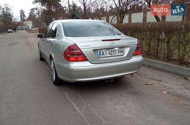 Седан Mercedes-Benz E-Class 2003 в Києві