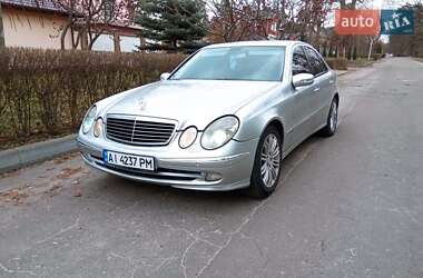 Седан Mercedes-Benz E-Class 2003 в Києві