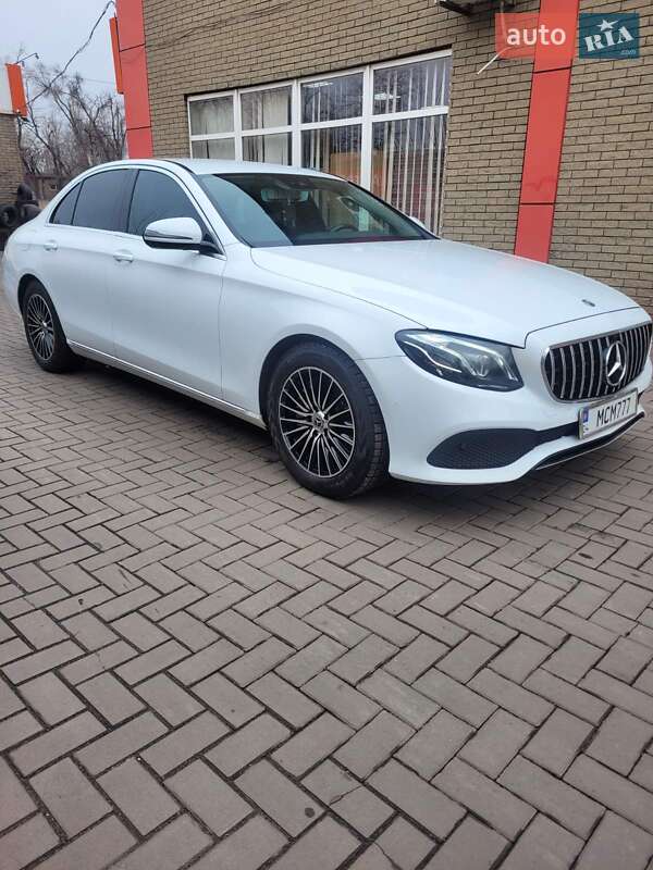 Седан Mercedes-Benz E-Class 2017 в Кривому Розі