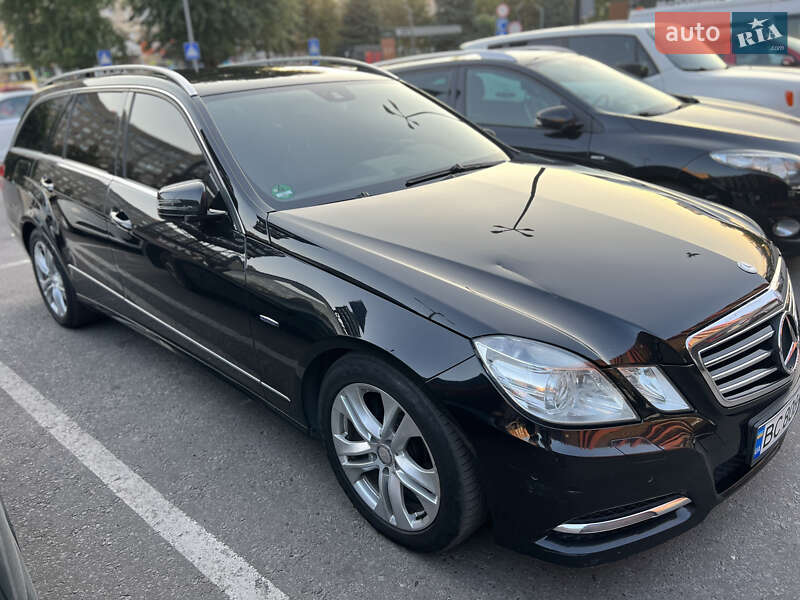 Универсал Mercedes-Benz E-Class 2011 в Львове
