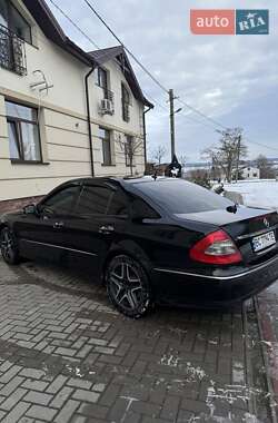 Седан Mercedes-Benz E-Class 2006 в Золочеві