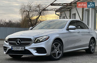 Седан Mercedes-Benz E-Class 2017 в Ужгороді