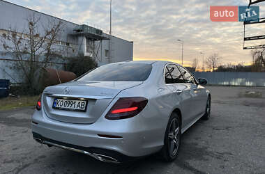 Седан Mercedes-Benz E-Class 2017 в 