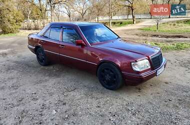 Седан Mercedes-Benz E-Class 1994 в Болграді