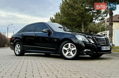 Седан Mercedes-Benz E-Class 2009 в Одессе