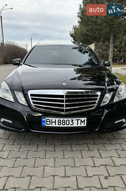 Седан Mercedes-Benz E-Class 2009 в Одессе