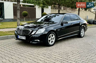 Седан Mercedes-Benz E-Class 2009 в Одессе