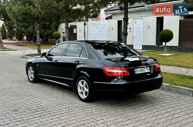 Седан Mercedes-Benz E-Class 2009 в Одессе