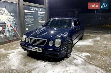 Седан Mercedes-Benz E-Class 1996 в Ярмолинцях