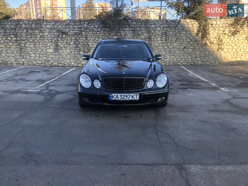 Седан Mercedes-Benz E-Class 2003 в Тернополі