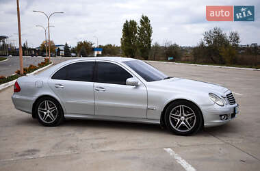 Седан Mercedes-Benz E-Class 2007 в Миколаєві