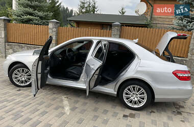 Седан Mercedes-Benz E-Class 2011 в 