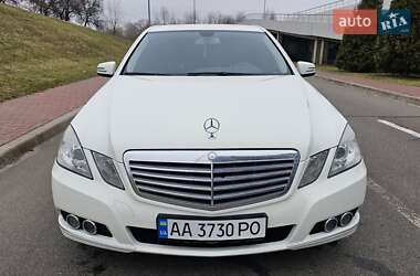 Седан Mercedes-Benz E-Class 2011 в Києві