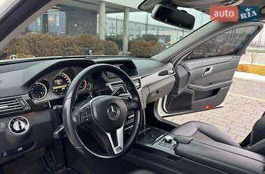 Седан Mercedes-Benz E-Class 2012 в Мукачевому