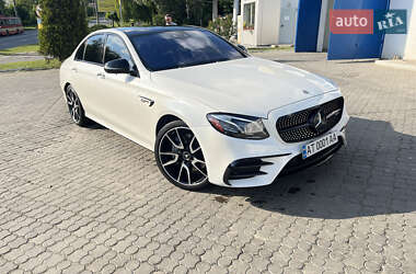 Седан Mercedes-Benz E-Class 2017 в 