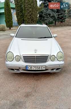 Седан Mercedes-Benz E-Class 2000 в 