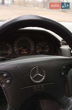 Седан Mercedes-Benz E-Class 2000 в 
