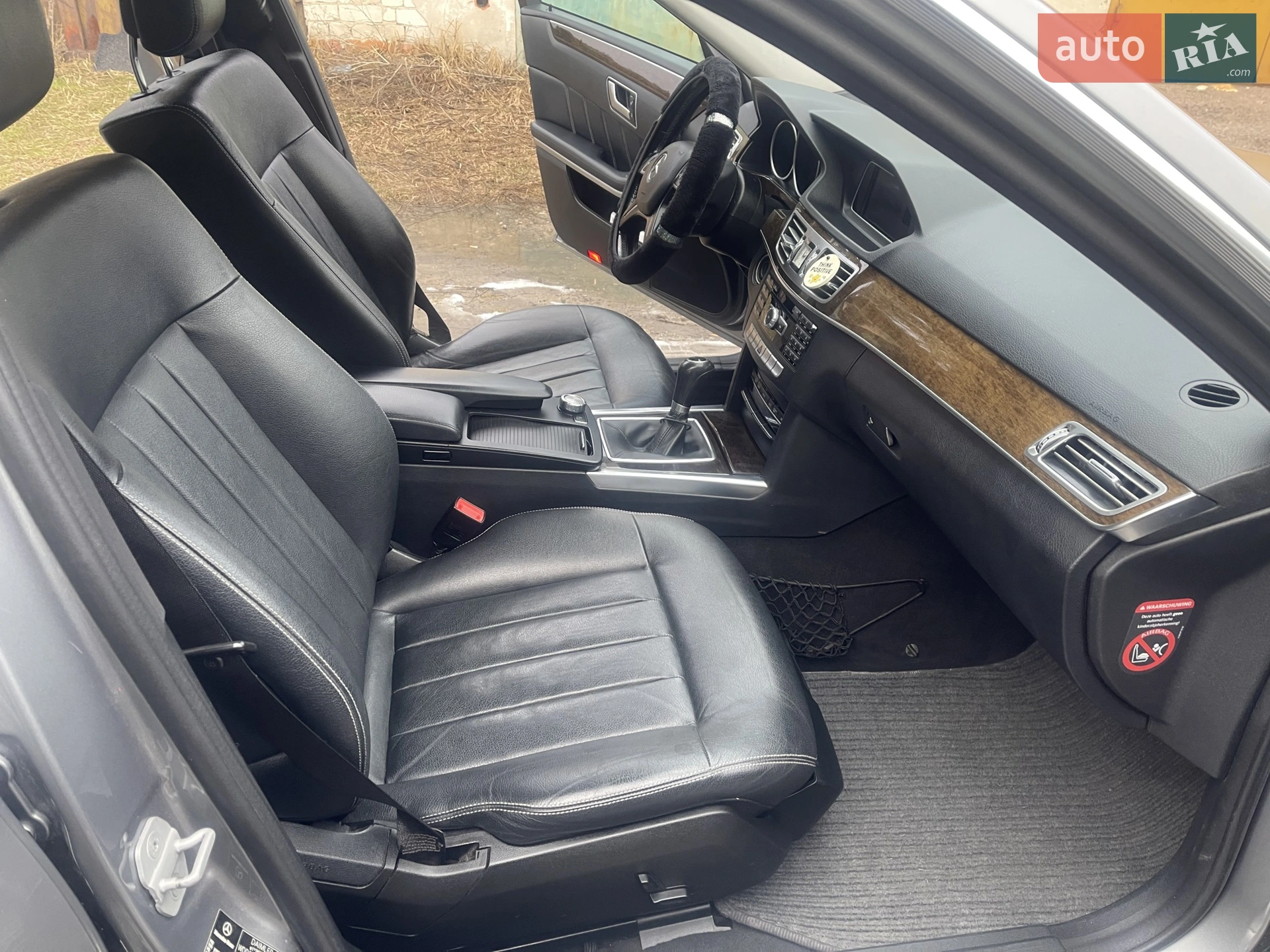 2013 Mercedes-Benz E-klasse - мініатюра 12