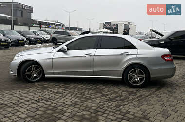 Седан Mercedes-Benz E-Class 2011 в Мукачево